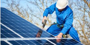 Installation Maintenance Panneaux Solaires Photovoltaïques à Genouillac